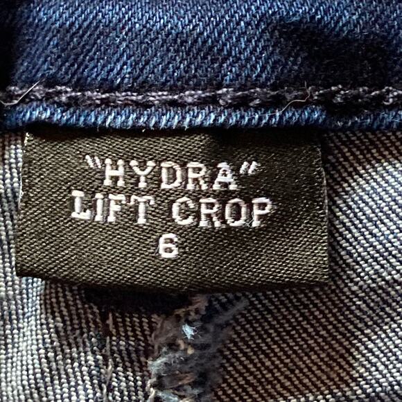 Hydraulic Crop Jeans Size 6 “Hydra Lift" Crop Medium Wash Printed Cuff - Picture 7 of 9
